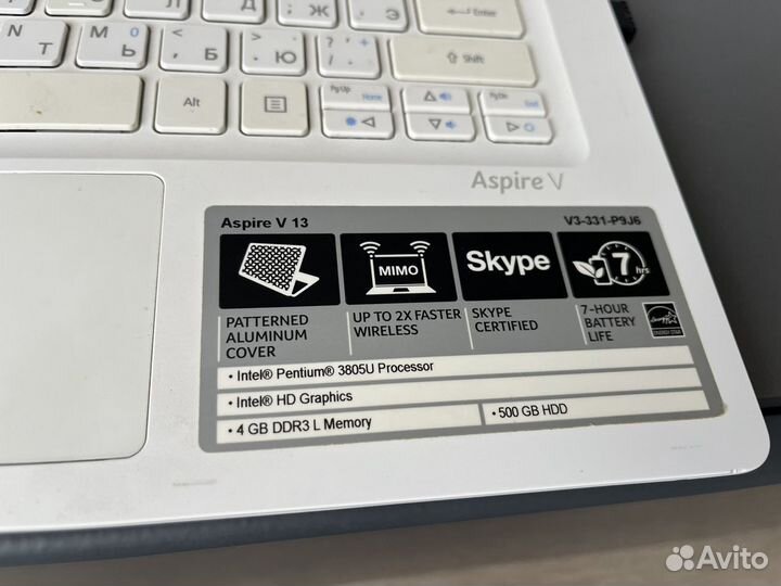 Ноутбук Acer Aspire V3-331-P9J6 белый