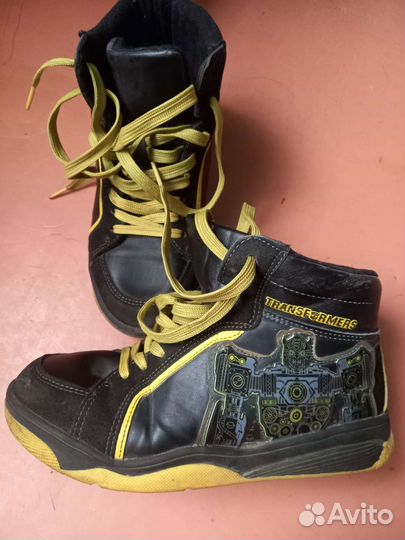 Ботинки детские 34