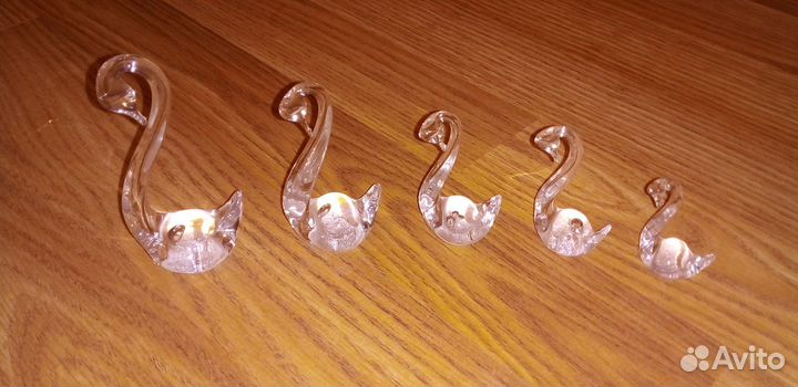 Стеклянные фигурки Лебеди