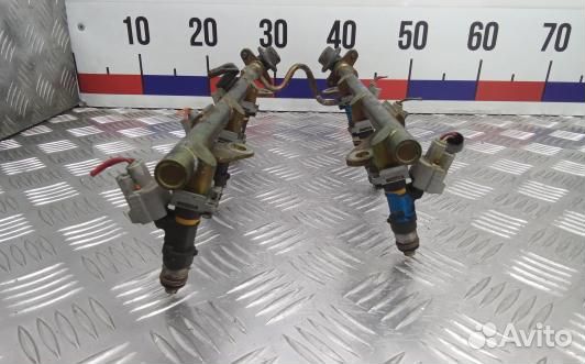 Топливная рампа бензиновая nissan murano Z50 (TEA0