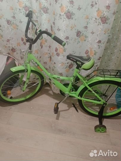 Продам велосипед детский новый