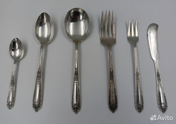 Набор столовых приборов из серебра на 1 персону