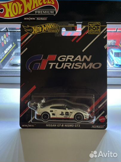 Hot wheels premium nissan skyline gran turismo