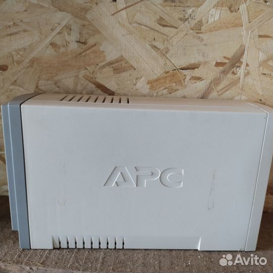 Резервный ибп APC Back-UPS BK500
