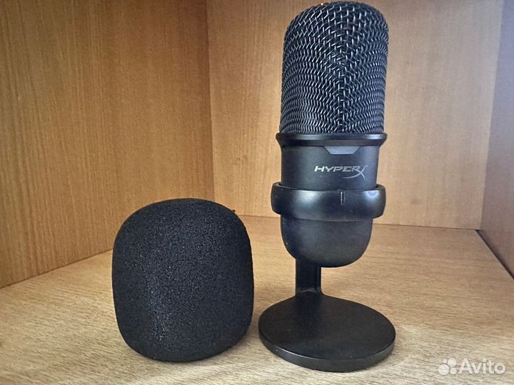 Микрофон hyperx solocast