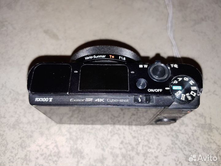 Sony Cyber-shot DSC-RX100 V (M5)