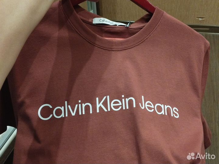 Футболка Calvin Klein Jeans L