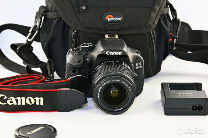 Canon EOS 600D/T3i 18.0MP цифрозеркалка kit 18-55