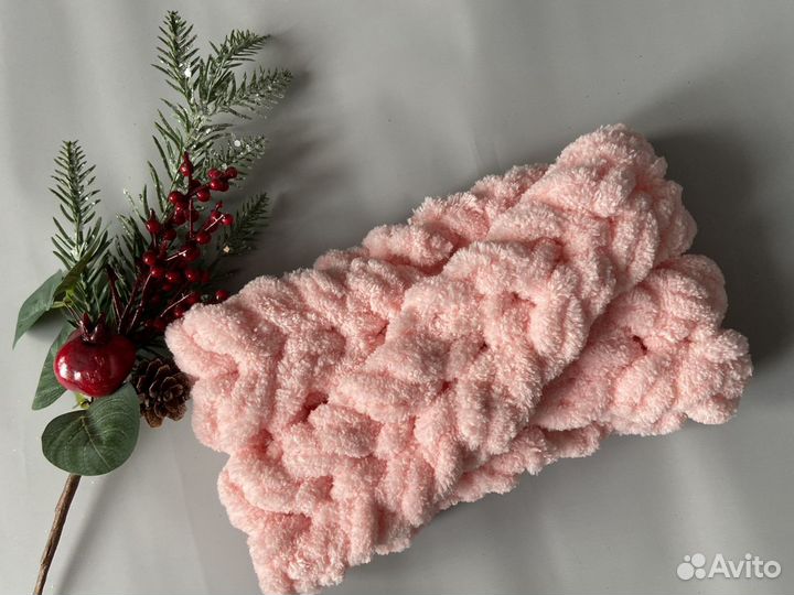 Повязка на голову вязаная