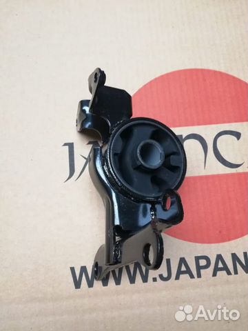 Опора двигателя Tenacity Mazda Protege BC1D39070