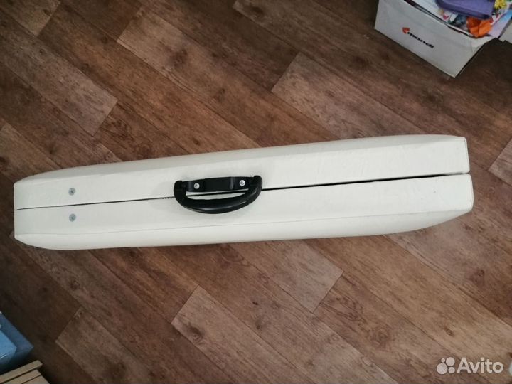 Массажный стол складной с вырезом