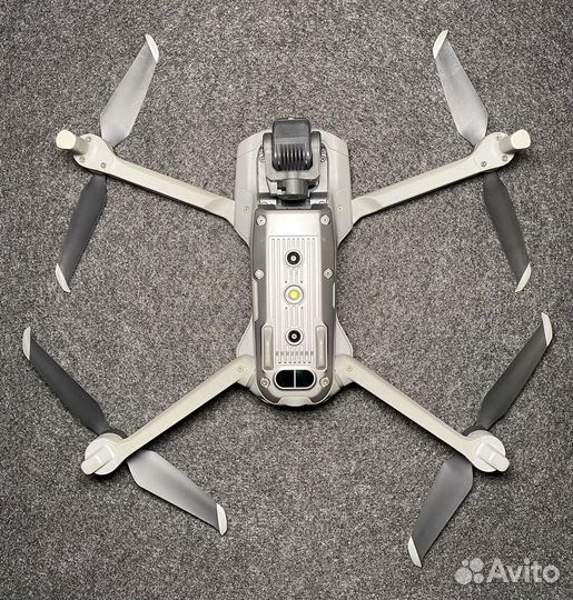 DJI Mavic Air 2 Fly More Combo