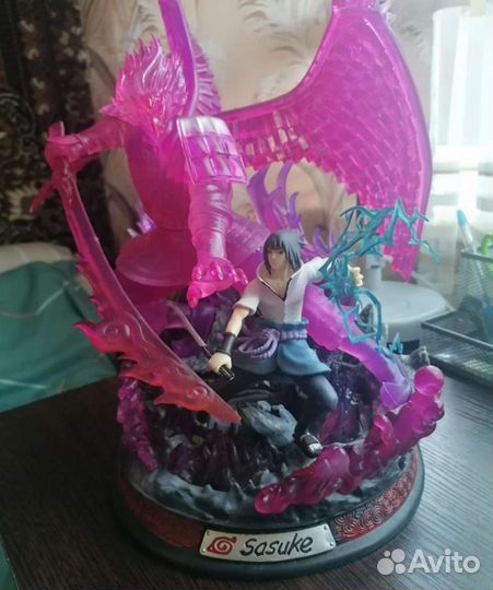 Аниме фигурка Учиха Саске из сериала Наруто