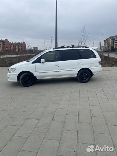 Nissan Presage 2.4 AT, 1999, 100 000 км