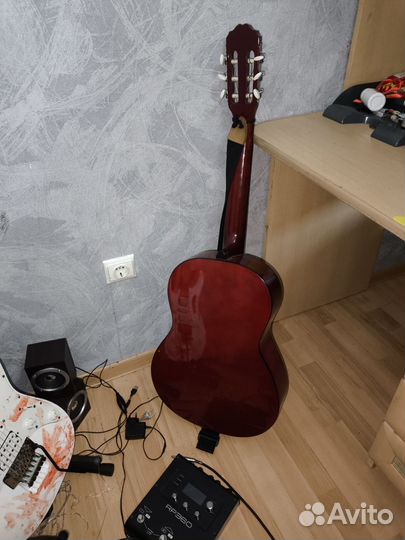 Классическая fender squier SA - 150N