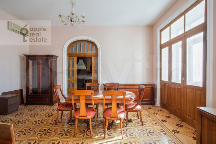 6-к. квартира, 286 м², 2/6 эт.