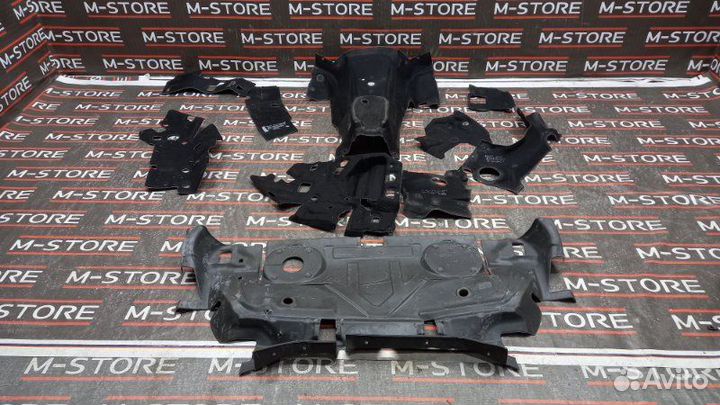 Шумоизоляция Bmw X3 E83 N52B25A 2010