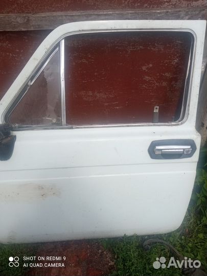 Дверь левая ваз 2121