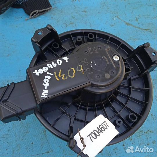 Моторчик отопителя (печки) Mazda CX-9 (2006-2012)