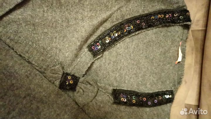 Джемпер нарядный р. M Италия