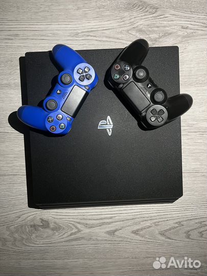 Sony PS4 pro 1tb