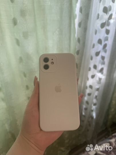 iPhone 12, 64 ГБ