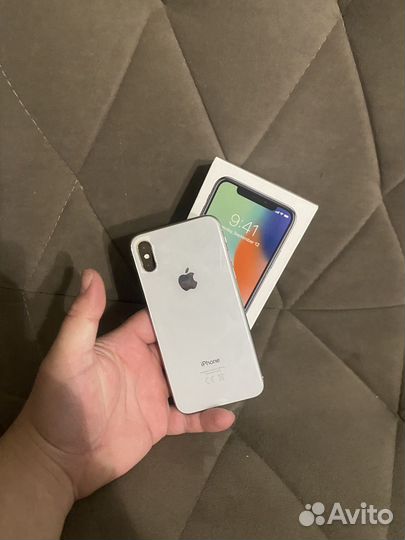 iPhone X, 256 ГБ