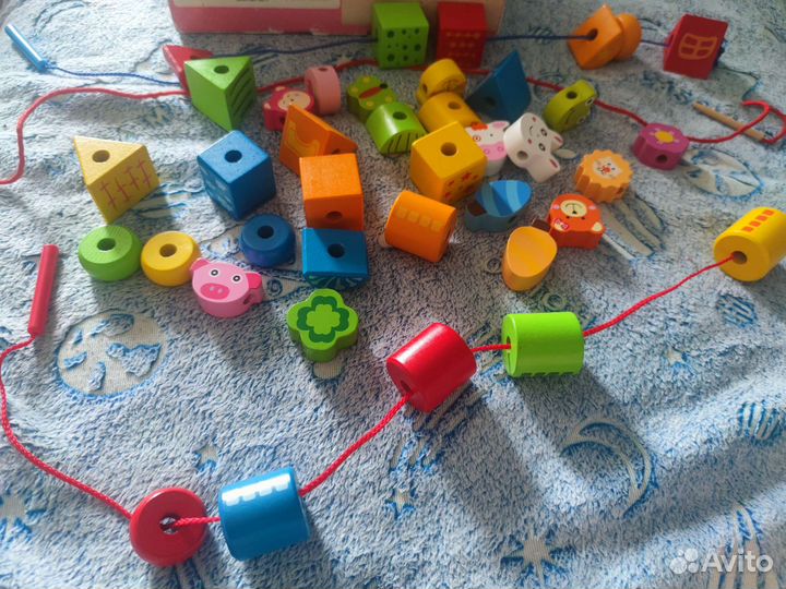 Деревянные бусы шнуровка