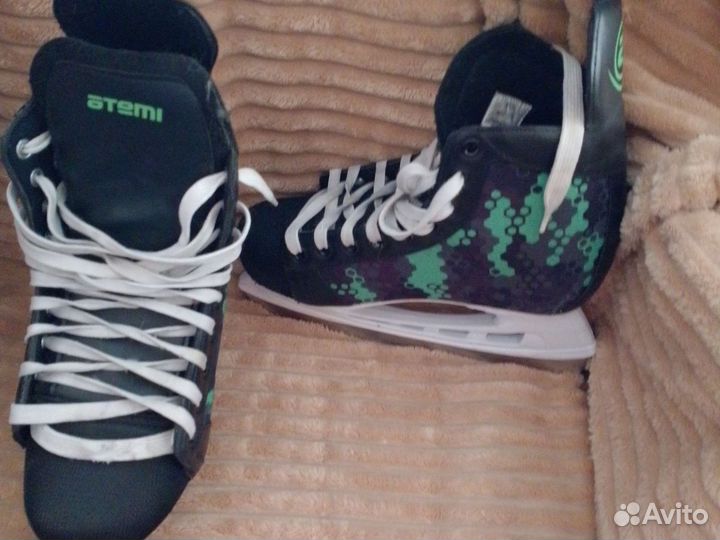 Коньки хоккейные atemi