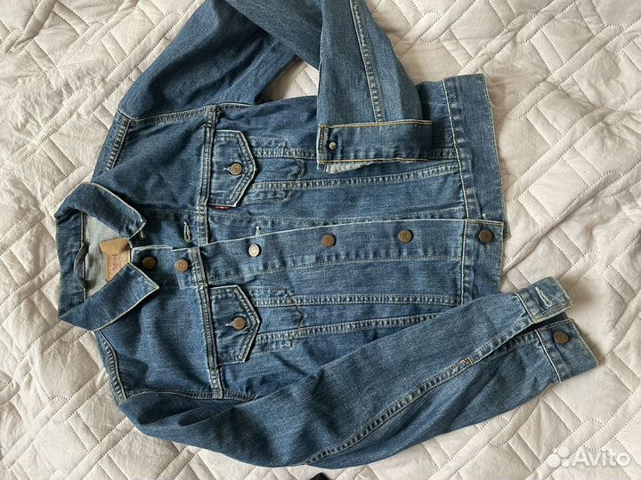 Куртка levis женская