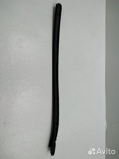 Молдинг лобового стекла Mercedes Gle 2015-2018