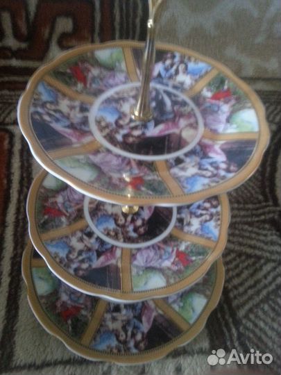 Конфетница-фруктовница