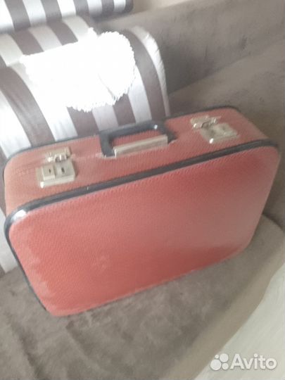 Чемоданы советские