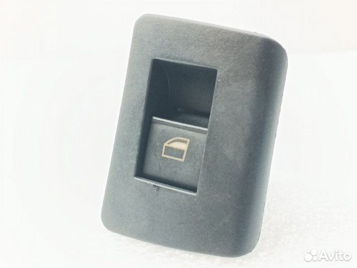 Кнопка стеклоподъемника задняя левая Bmw X5 E53