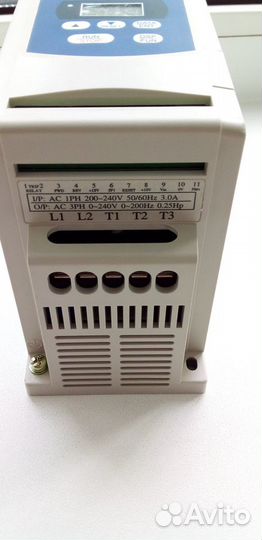 Частотный преобразователь Bonfiglioli SYN 10 S220