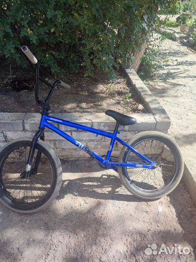 BMX mongoose legion l40