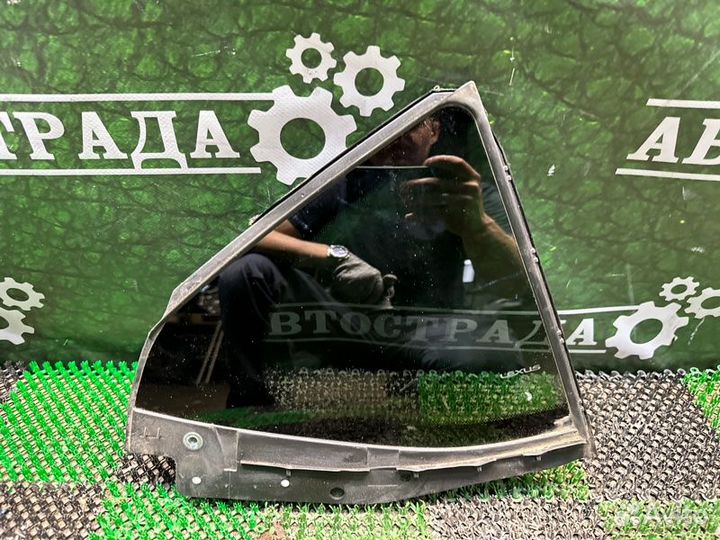 Форточка двери задняя правая Lexus Es 7 2018-2022