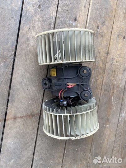 Моторчик печки Bmw X5 E53