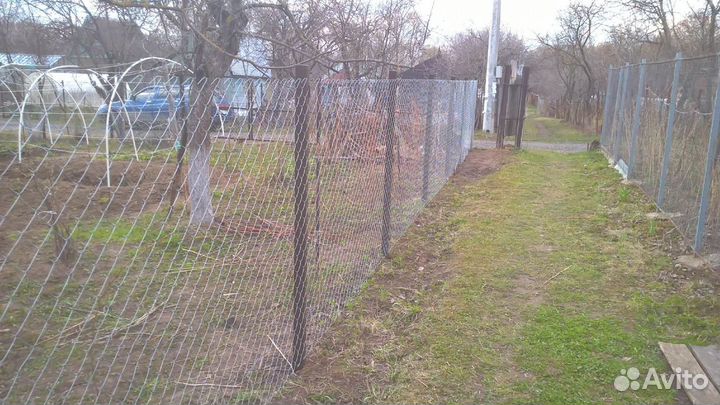 Забор из сетки рабицы