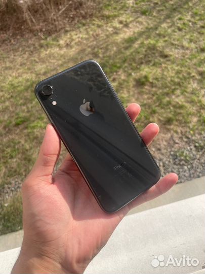 iPhone Xr, 64 ГБ
