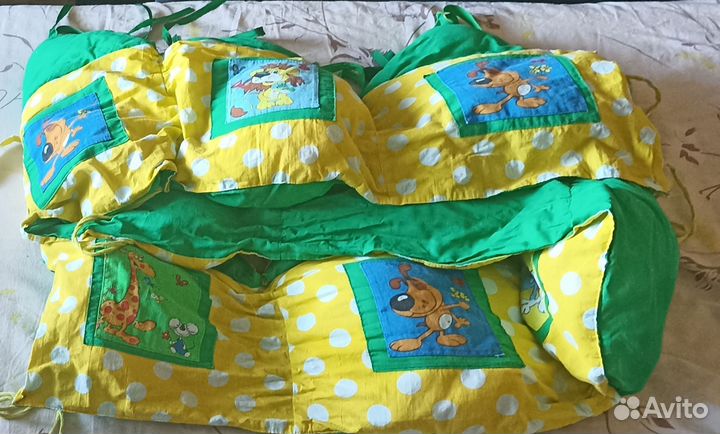 Бортики в детскую кроватку