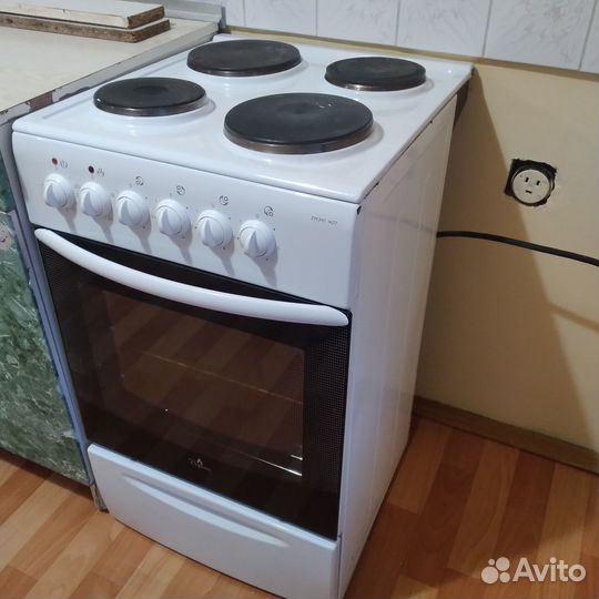 Электроплита с духовкой бу