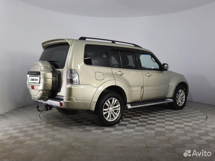 Mitsubishi Pajero 3.2 AT, 2012, 234 734 км