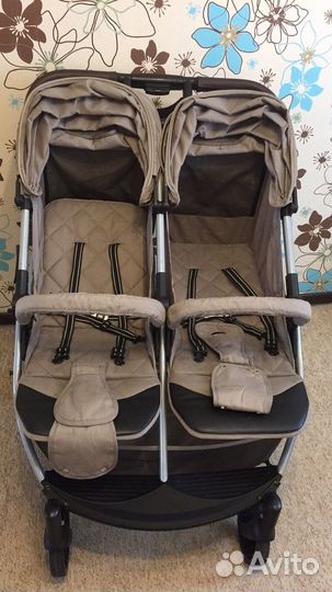 Прогулочная коляска для двойни и погодок Farfello