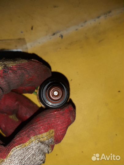 Инжекторная форсунка Subaru Legacy b4 BE5