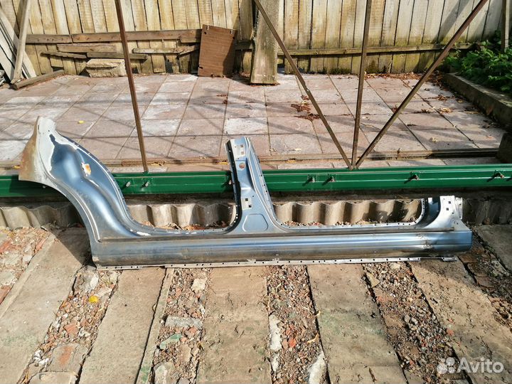 Задняя часть кузова