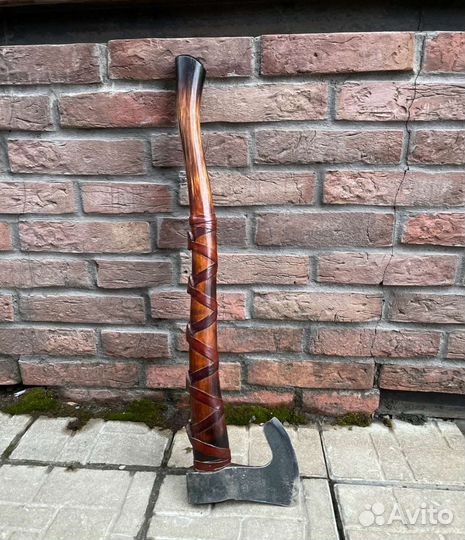 Топор кованый ручной работы