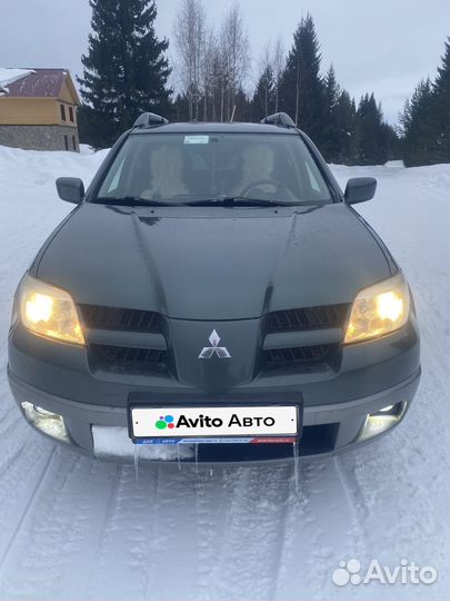 Mitsubishi Outlander 2.4 МТ, 2006, 230 000 км