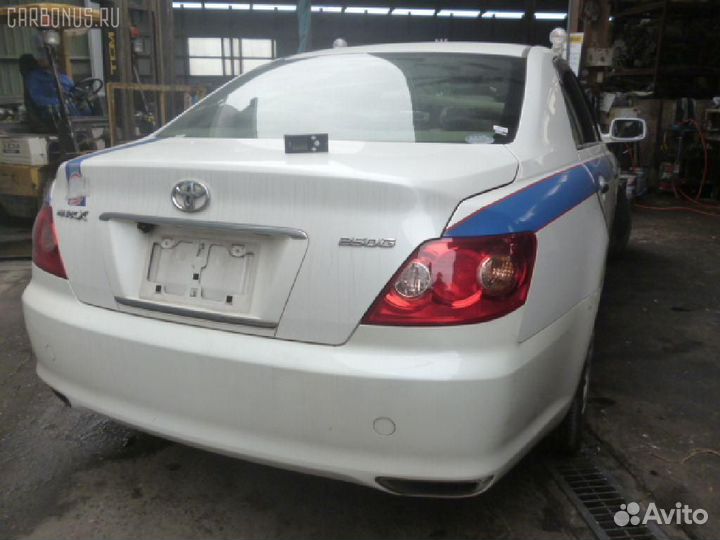 Крепление подушки кпп 57255-30130 на Toyota Mark X