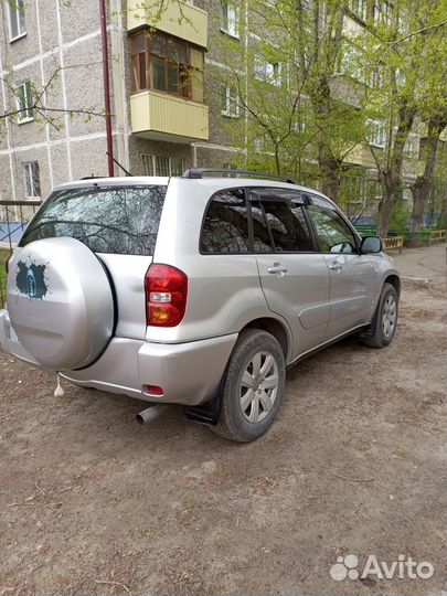 Toyota RAV4 2.0 AT, 2003, 219 000 км